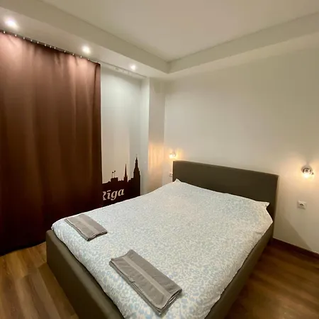 Eksporta 5 *